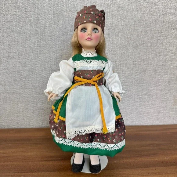 Vintage Effanbee Miss Sweden Doll 11