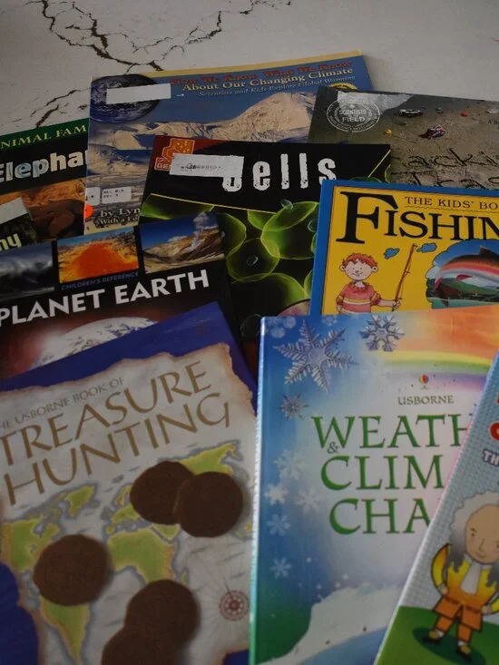11 Kid Science Nature Books Bundle Weather Earth Animals Fishing Homeschool STEM