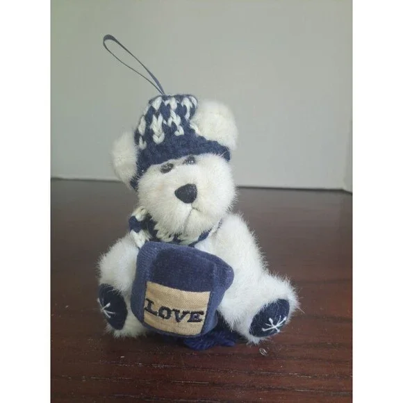 1999 Boyds Bears The Archive Collection Adrienne Bearyfrost  6inch Retired Plush