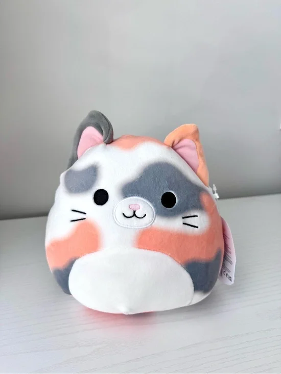 Squishmallows Tahoe the Tortoiseshell Cat Plush Toy in Calico Pattern 8” NWT