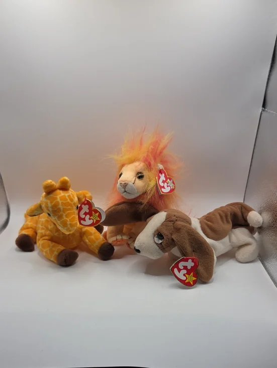 Beannie Babies  Lion with Orange Mane, Yellow Giraffe & Brown-White Puppy