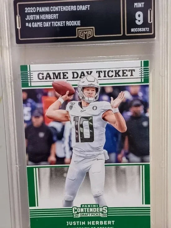 2020 Panini Contenders Draft JUSTIN HERBERT #4 GAME DAY TICKET ROOKIE GMA 9 MINT
