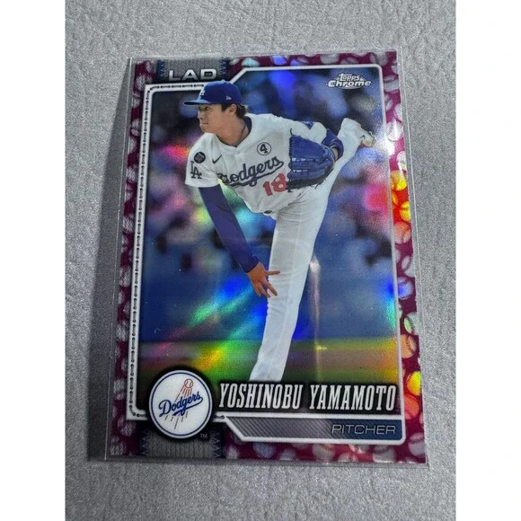 2026 Topps Chrome #75 Yoshinobu Yamamoto Baseball Seams Refractors