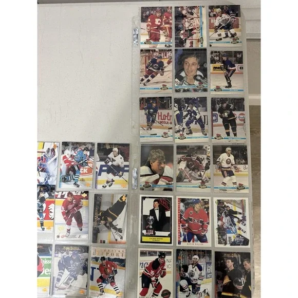 Hockey‎ Cards Lot Of 18- 1990's Various Upper Deck, Topps Stadium Club, Score