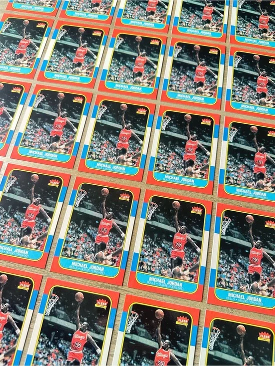 Michael Jordan Rookie Lot of (50) 1986 Fleer #57 Novelty Cards. Chicago Bulls.