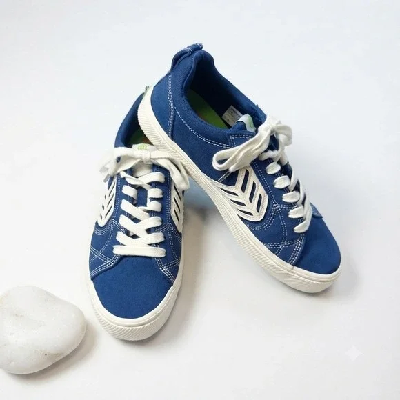 Cariuma Catiba Pro Skate Suede Sneaker EUC Men  6.5 Women 8 Mystery Blue Low Top