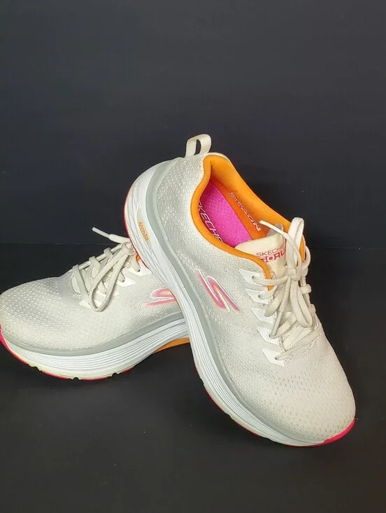 Skechers GOrun Arch Fit Air-Cooled Running Shoes Women Size 7