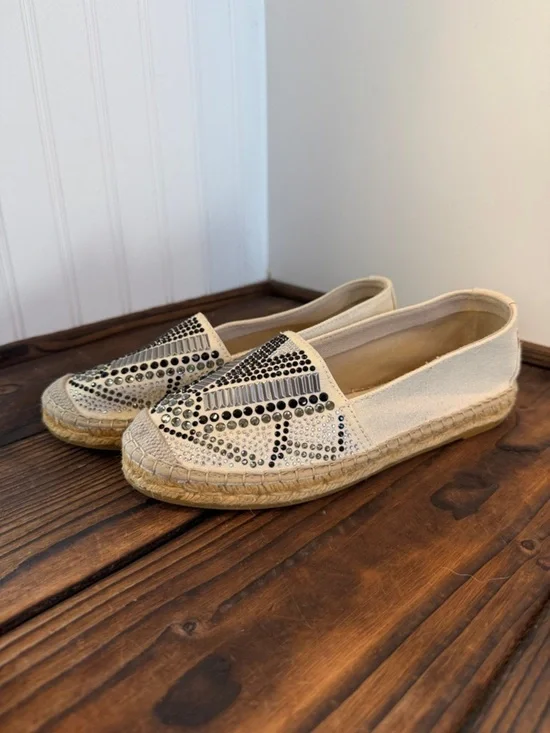 Vidorreta Spain Espadrille Slip-On with  Stud Detailing