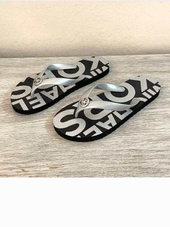 New Michael Kors Flip Flops Sandals Thong Silver Black MK Logo Size 6