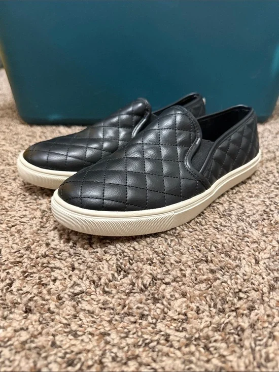 Steve Madden Black Quilted Slip-On Sneakers with Cream Sole