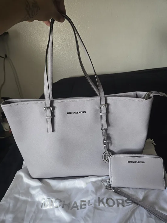 Michael Kors Light Lilac Tote with Matching Wristlet