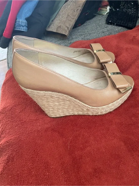 Michael Kors Tan Espadrille Wedge Peep-Toe with Bow Accent