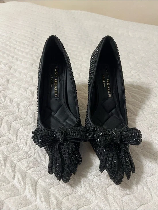 Kurt Geiger Black Sequin Bow Quilted Flats