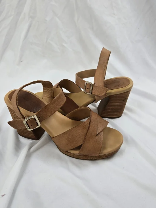 Kork-Ease Women’s 7M Tan Brown Leather Strappy Wedge Sandals Buckle Boho