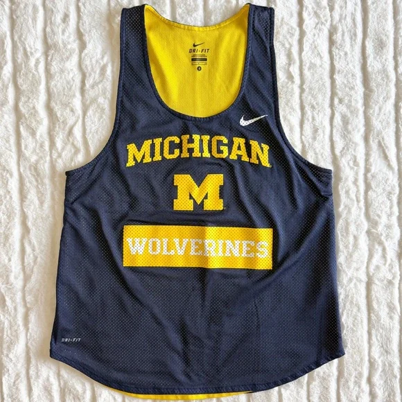 NIKE DRI FIT MICHIGAN WOLVERINES WOMENS NAVY BLUE GEAR UP MESH TANK TOP SMALL