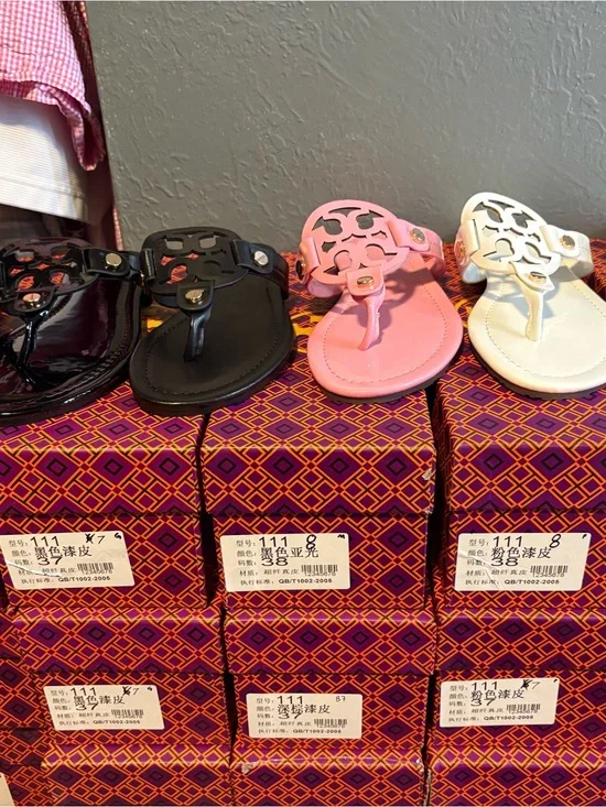 Tory Burch Patent Leather Logo Thong Sandals - Black, Pink, White