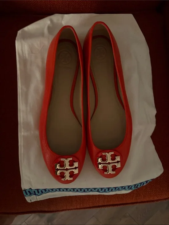 Tory Burch Claire Leather Ballet Flats in Samba Orange size 9