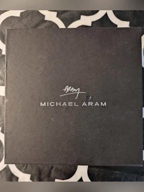 Box only! Michael Aram Pomegranate Catch-All Tray