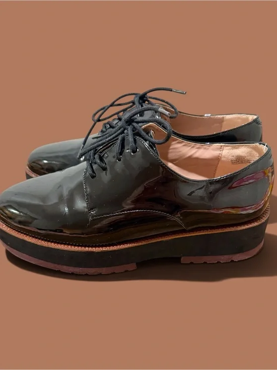 Women’s Kensie  Black Patent Platform Lace-Up Oxfords Size 9