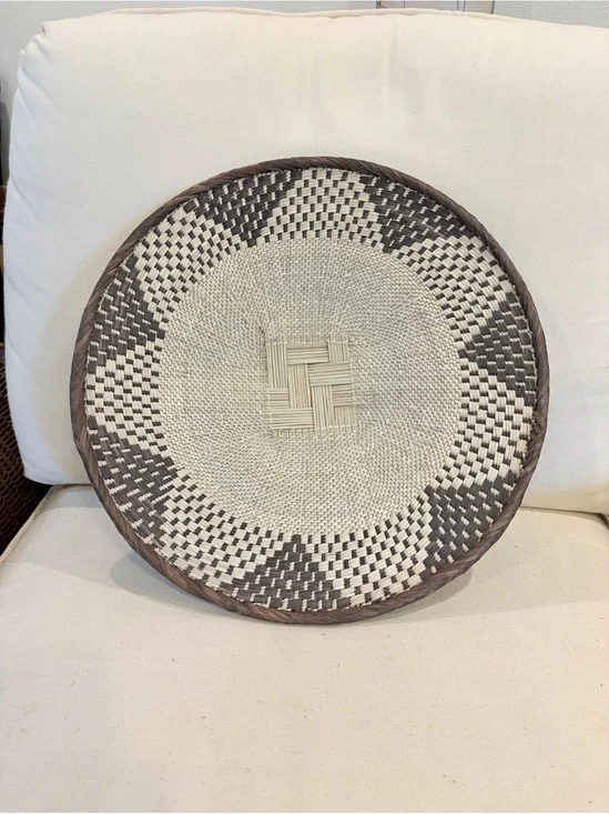 NEW Simple Africa Woven Basket. Made by the Binga people of Zambia/Zimbabwe