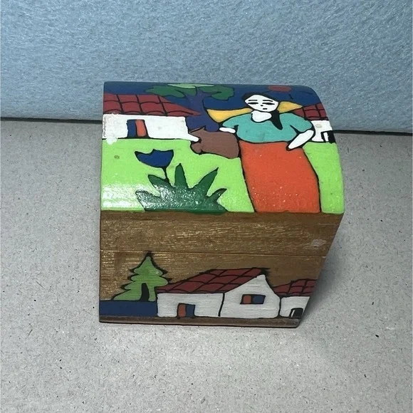 Vintage Nesting La Palma El Salvador Handmade & Painted Wooden boxes