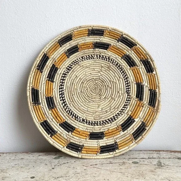 Handwoven Geometric Wicker Trivet Hot Pad Tray Black Yellow 13.5 Inch