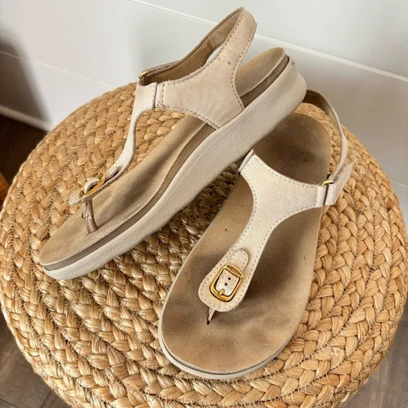 SAS Women's Marina Soft Gold Breathable Comfort Sandal Size 6.5