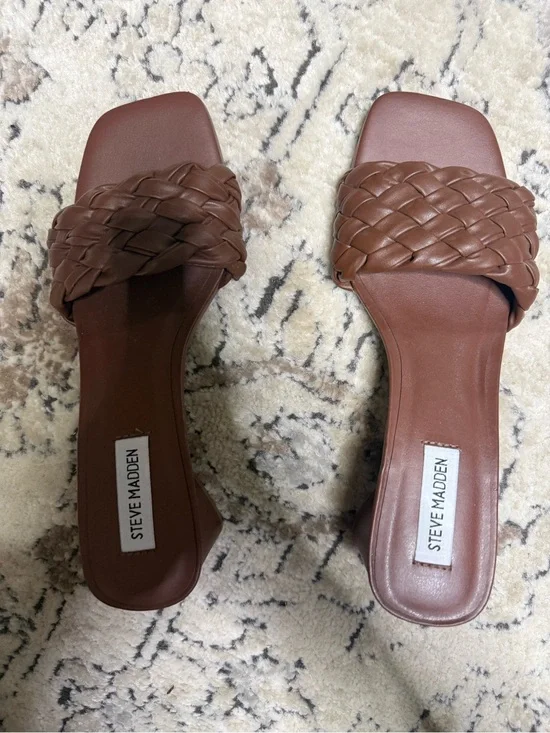 Steve Madden Brown Braided Slide Mules