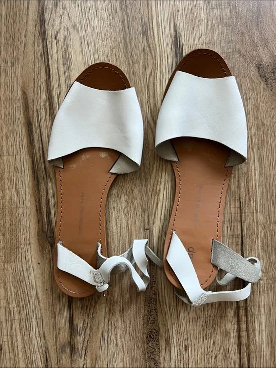 GAP Women's White Leather Slide Sandals with Ankle Tie Size 41 or 10 (US)