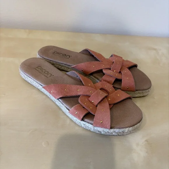 Picon Shoes Womens Size 7.5 Suede Studded Espadrille Slide Sandals Made in Spain