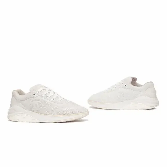$1K CHANEL 2020 White Sequin Leather CC Low-Top Sneakers Trainers 39.5 US 9.5
