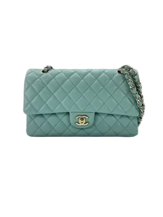 Chanel Shoulder Bag Quilted 25