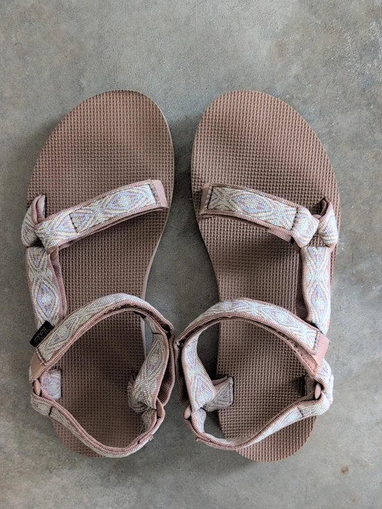 Teva Women’s Outdoor Strappy Sandals in Light Brown