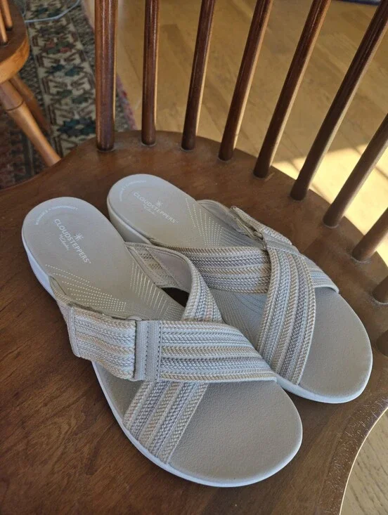 Cloudsteppers By Clarks Beige Sandals