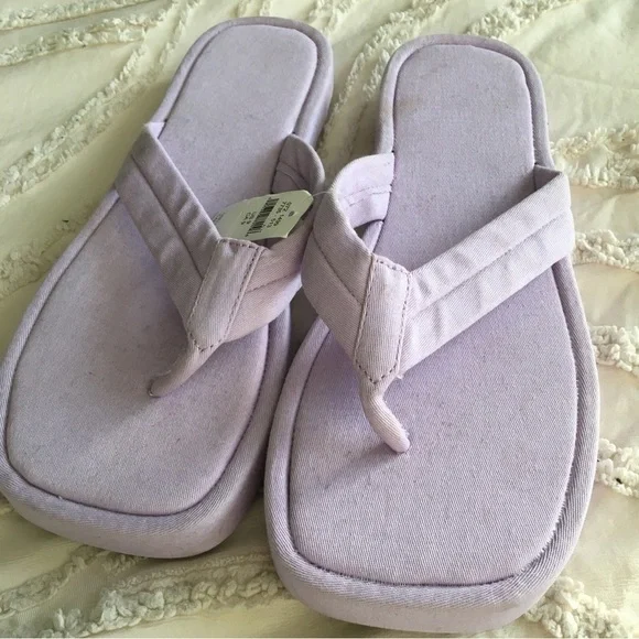 aerie Lilac Platform Flip Flop Sandals