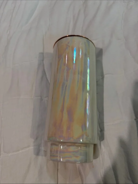 Iridescent Ceramic Cotton and Teak Candle