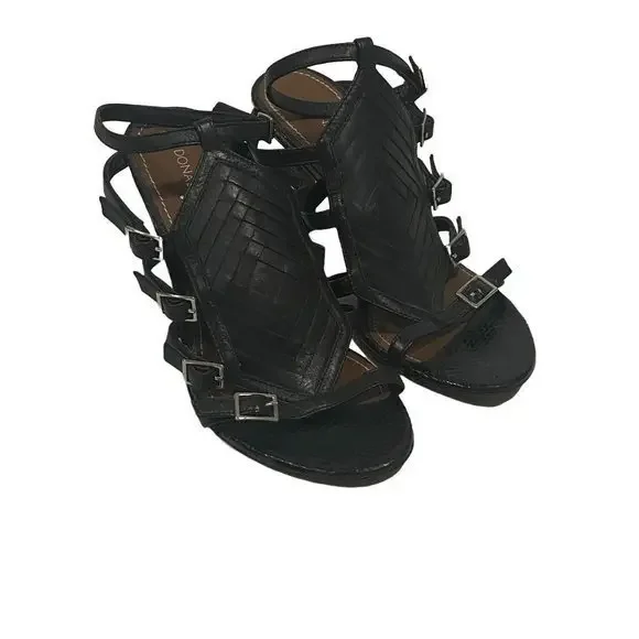 Donald J. Pliner‎ Tena Buckle Ankle Wrap Sandal Size 7