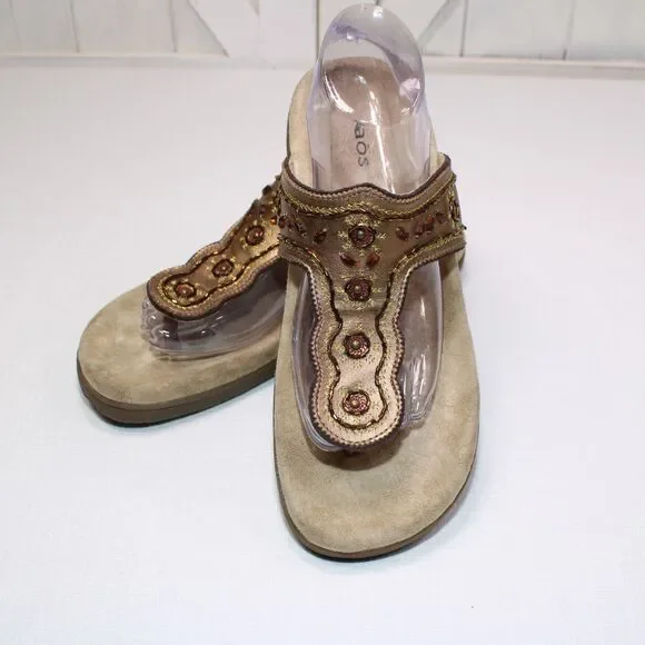 Taos Footwear T Strap Sandal Women's Size 9 US Metallic Copper Embellished Slide