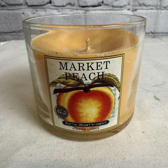 Bath & Body Works MARKET PEACH Small‎ 4 oz Single Wick Candle No Lid VTG NOS