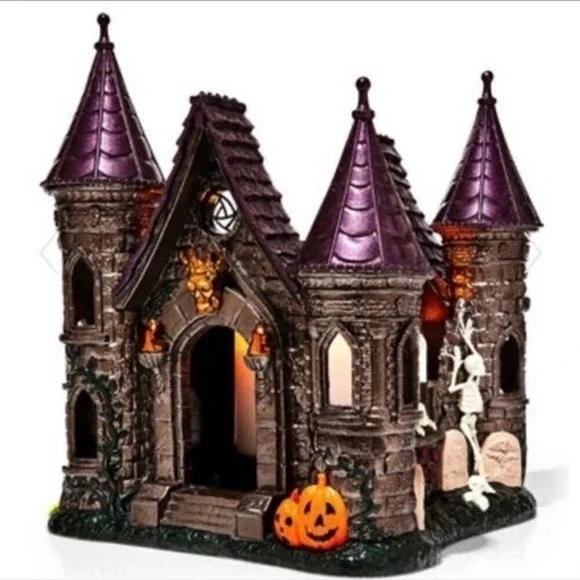 Bath and Body Works 2023 Halloween Haunted‎ Castle 3-Wick Candle Luminary Glows