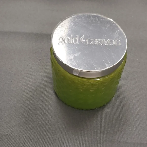APPLE LEAF Gold Canyon Med/16 oz two‎ wick candle