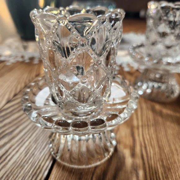 Elegant Clear Glass‎ Candle Holder