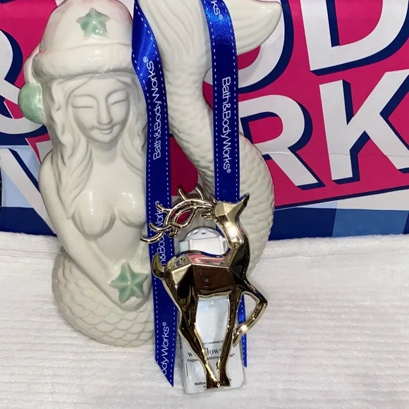 BATH AND BODY WORKS REINDEER WALLFLOWER FRAGRANCE PLUG