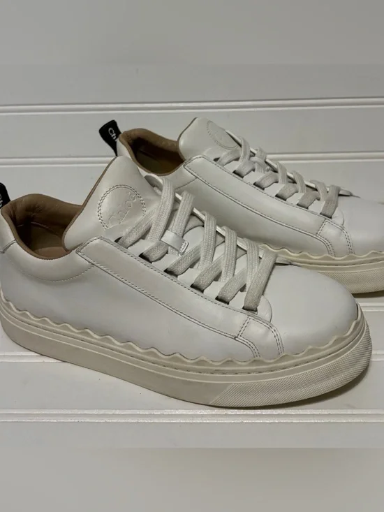 CHLOE Lauren White Leather Scallop Sneakers Shoes Womens Size 37 US Size 7