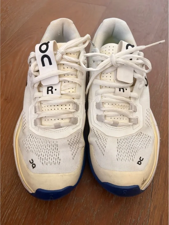 On Running The Rodger White Blue Tennis Pickleball Sneakers US 9.5