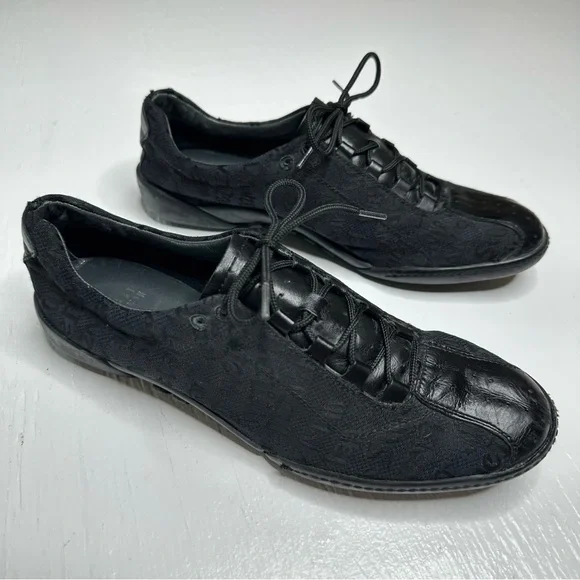 Stuart Weitzman Womens Fashion Sneakers Size 6.5 Black‎ Lace Up Logo Shoes