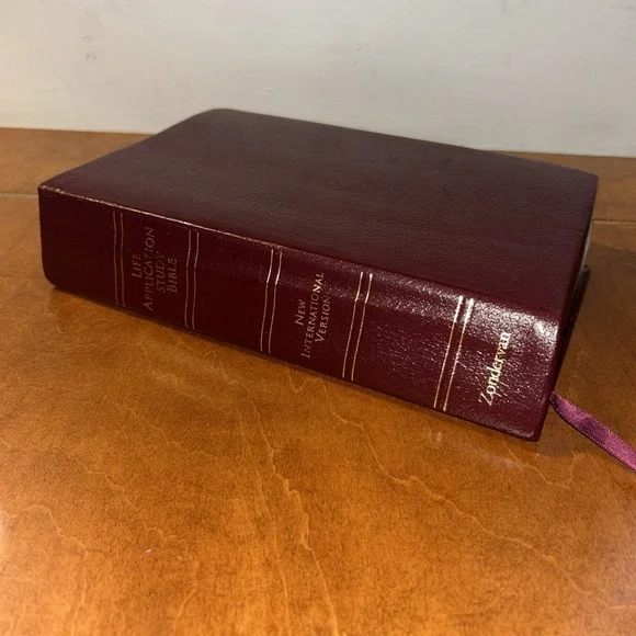 Life Application Study Bible New International Version Leather 1997 #761