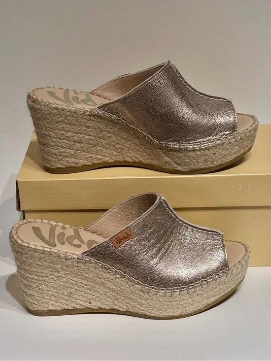 Vidorreta Jopa Bronze Open Toe Slip On Platform Wedge Espadrille Sandals Size 6