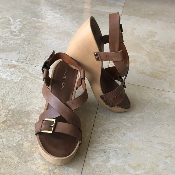 Via Spiga - Tan / Camel Leather Wedges - size 8