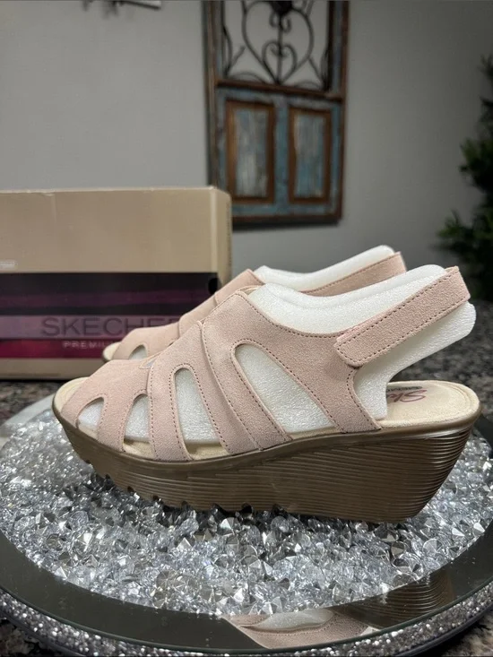 Skechers paralellsude Blush Pink Wedge Sandals with Brown Platform NEW 8